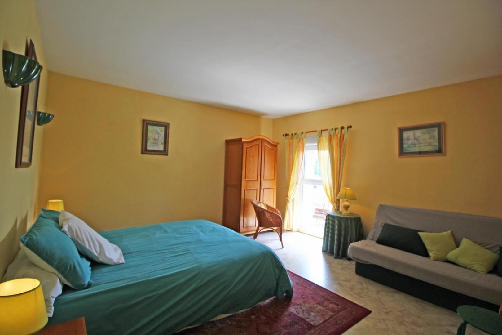 Bed and Breakfast Chez Doussaud Bessines-sur-Gartempe Exteriér fotografie